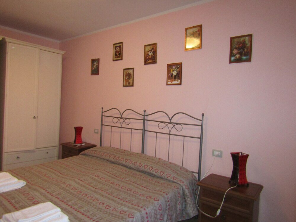 Фото Appartamenti La Pineta Assisi