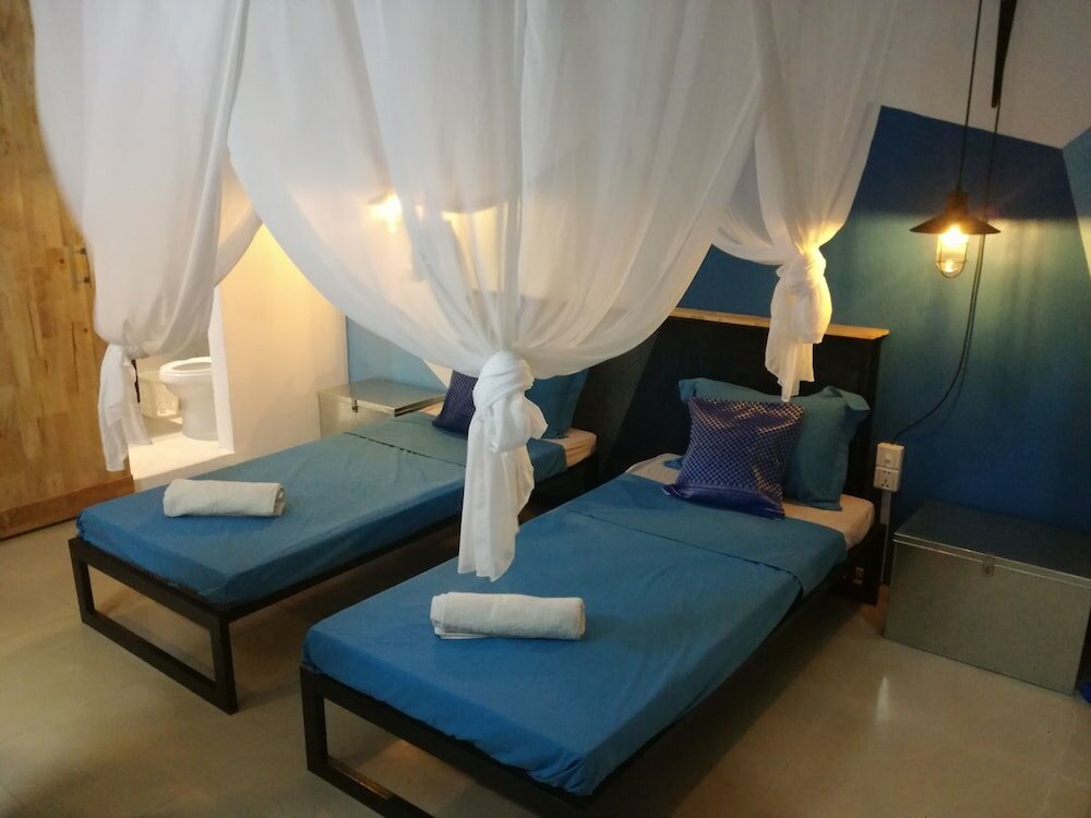 Фото The Place Hostel & Rooftop Bar