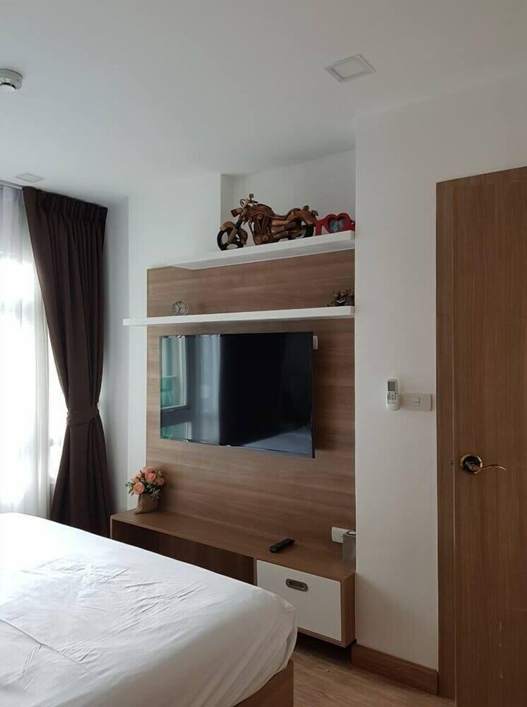 Фото Modern Condo Nai Harn Beach