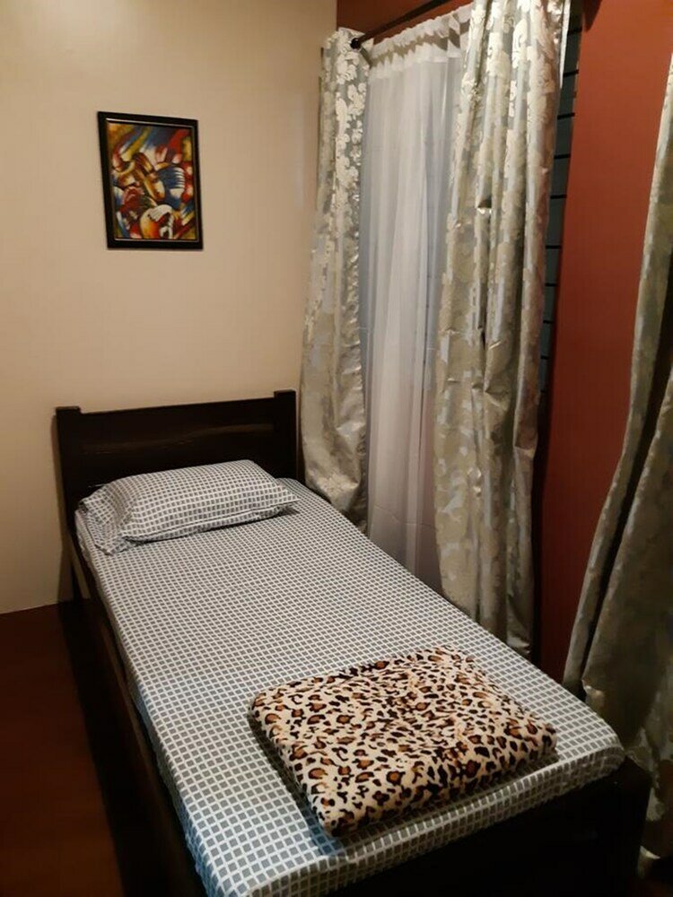 Фото Restful 3br Hillside Duplex