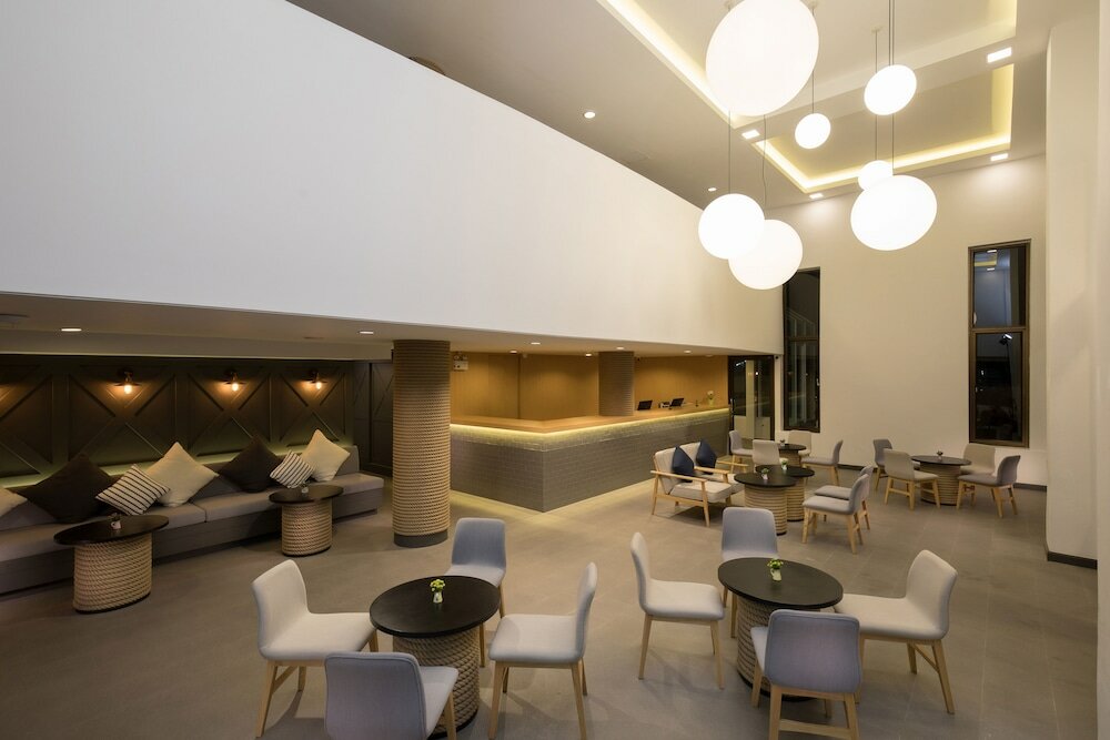 Фото Journeyhub Pattaya Central