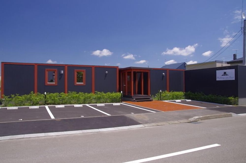 Фото отеля 2