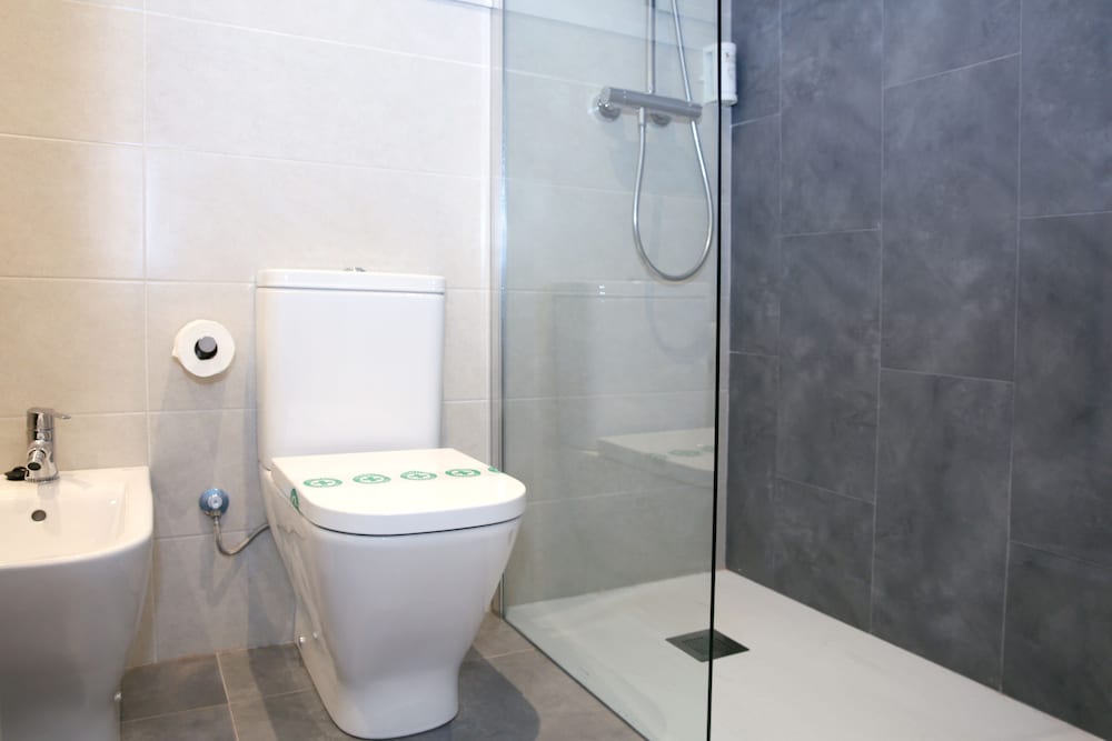 Фото Aparthotel Augusta Barcelona