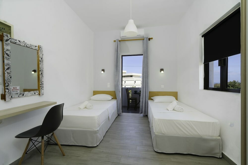 Фото Kostas Maria Studios