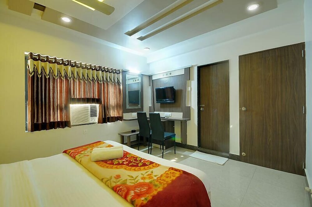 Фото Hotel Gopal