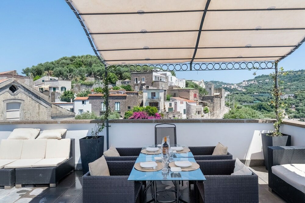 Фото Torre del Saraceno