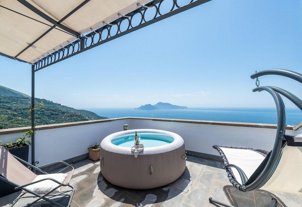 Фото Torre del Saraceno