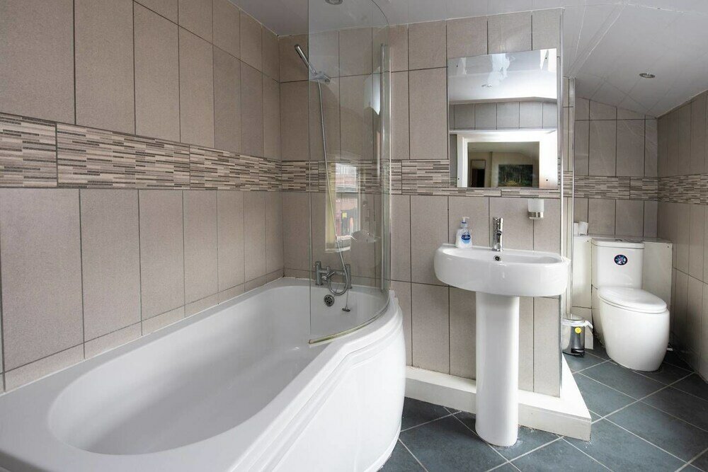 Фото Stunning Penthouse in Nq, City Centre! Sleeps 8