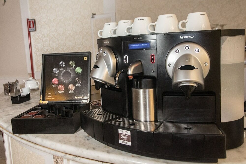 Фото Hotel Ariston