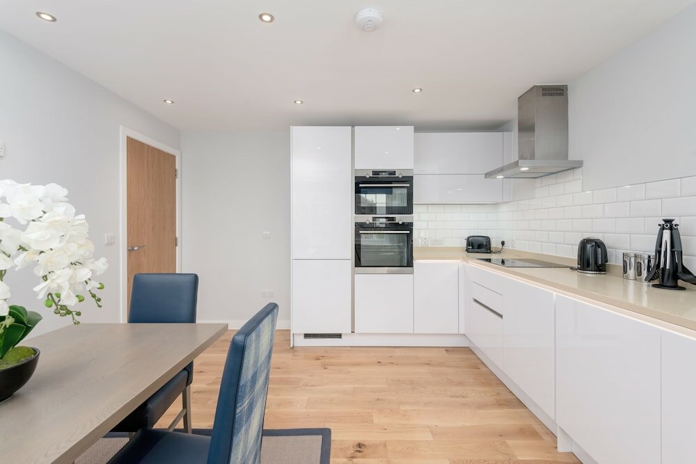 Фото Destiny Scotland Royal Mile Residence