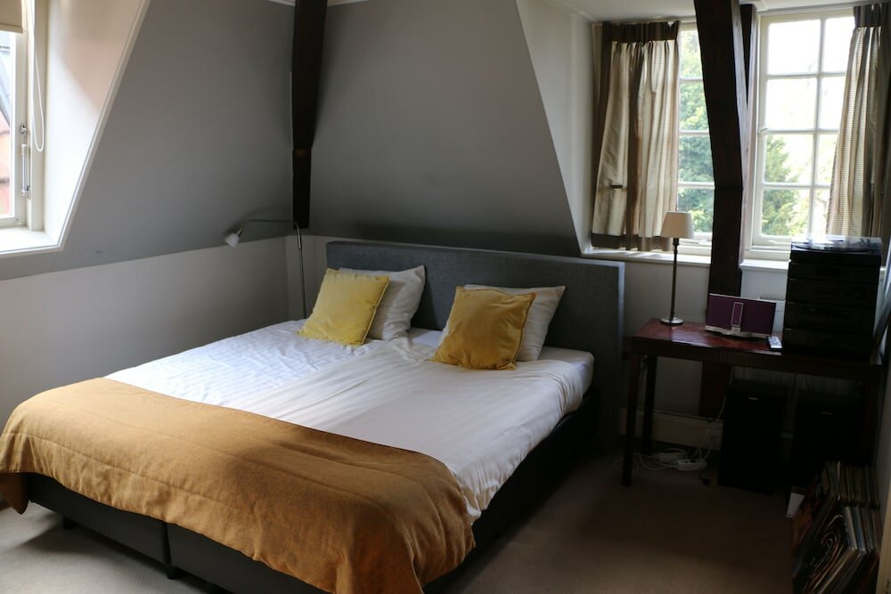 Фото Hotel aan de Dam