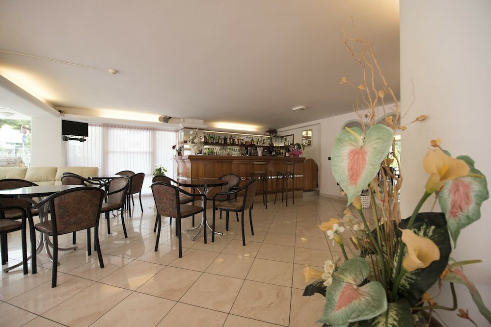 Фото Hotel Seven