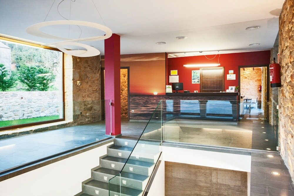 Фото Hotel Alén do mar