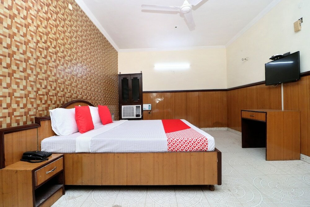 Фото Oyo 24326 Ab Hotel