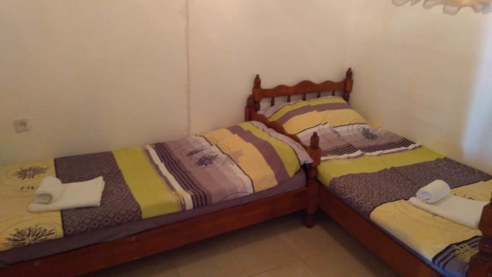 Фото Villa Eros Apartments