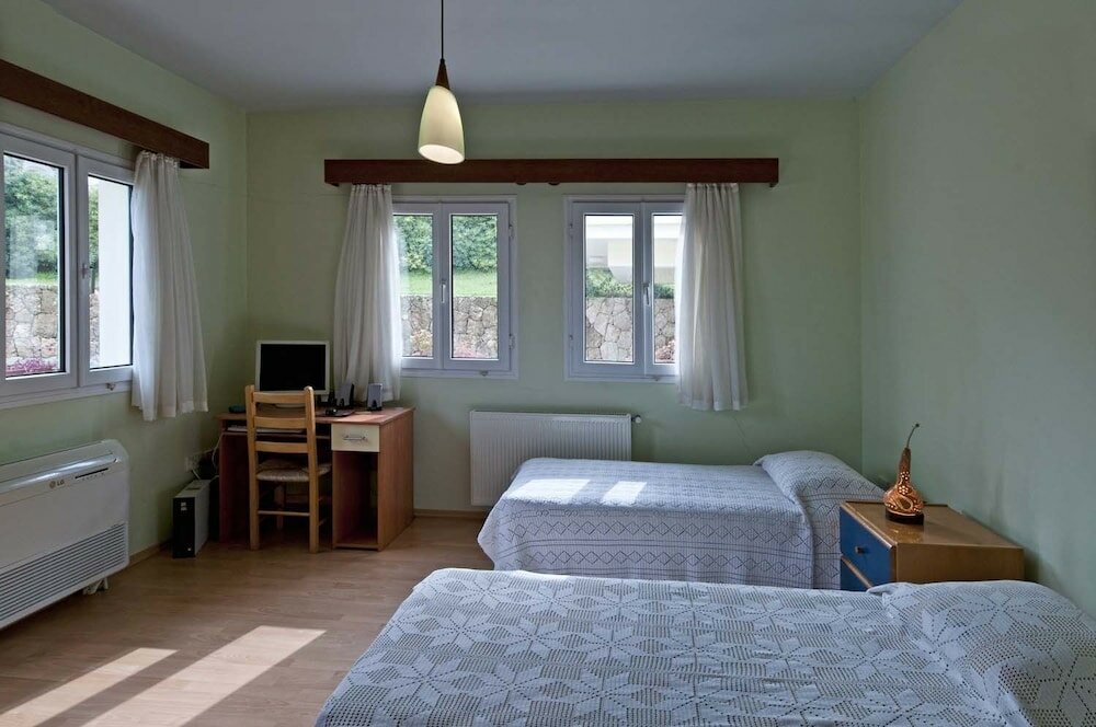 Фото Villa Hillcrest by Amy Villas