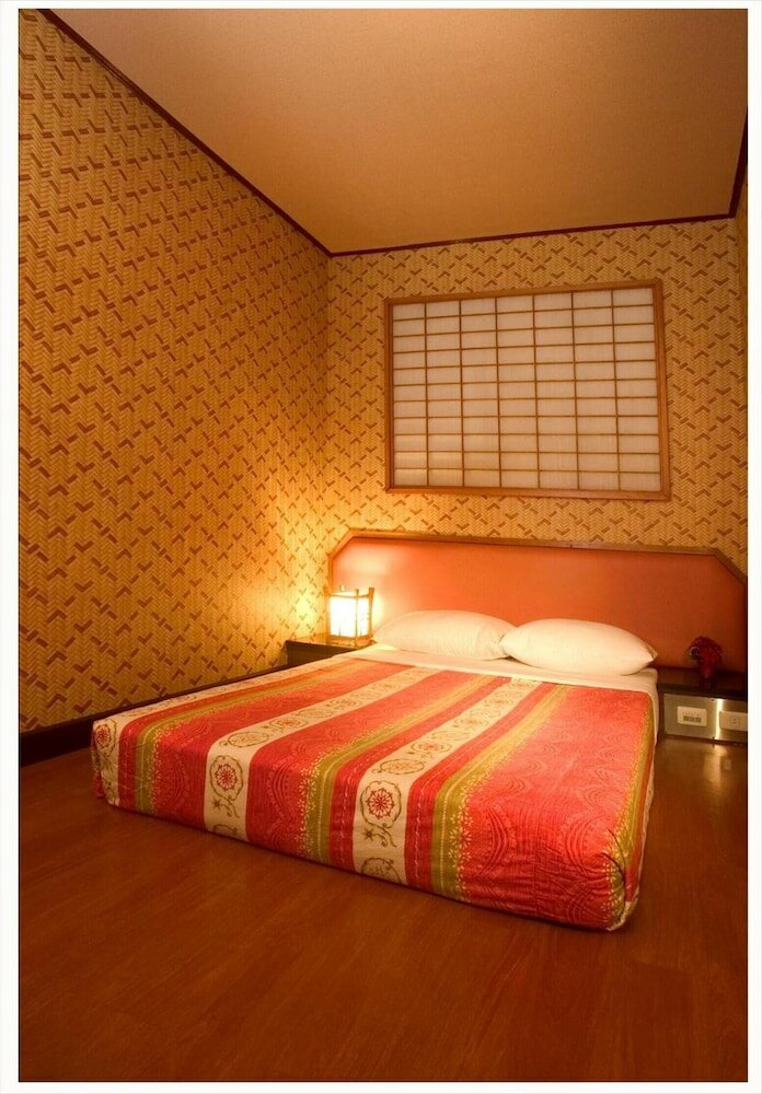 Фото Hotel Lee Chan