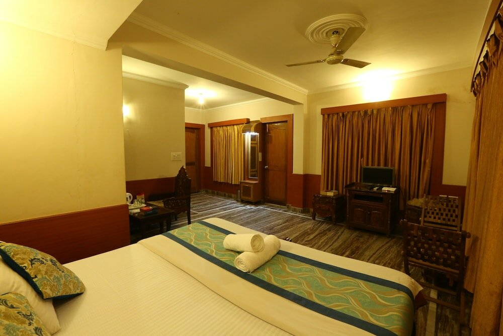 Фото Samdupling Himalayan Brothers