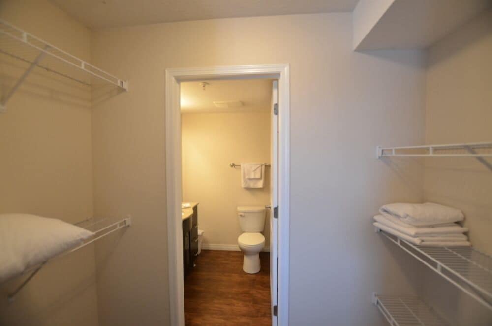 Фото Eaglemont Manor