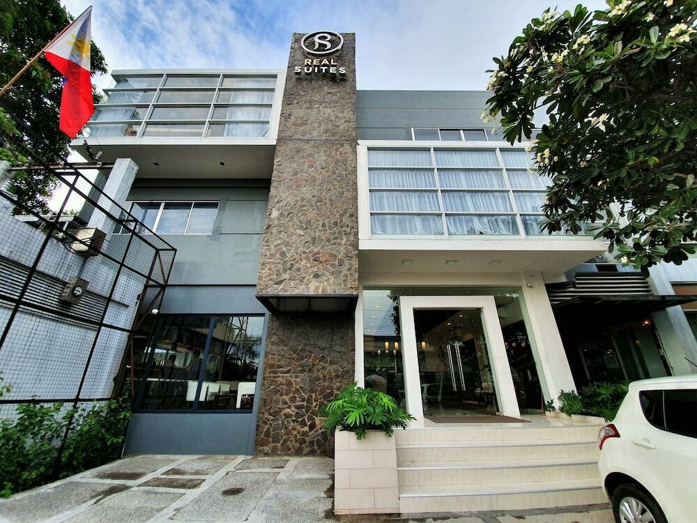 Hotel Real Suites, Bacolod, photo