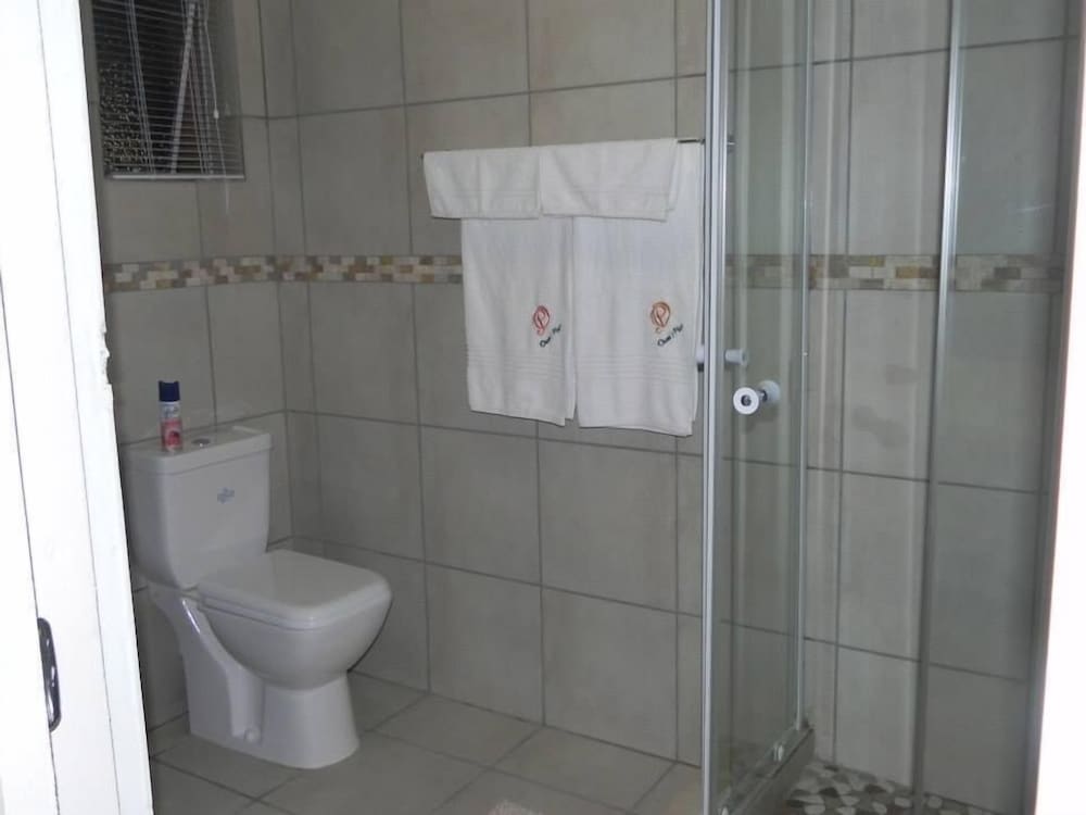 Фото Owee's Place