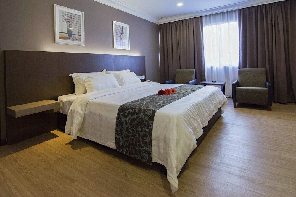 Фото Hotel Anika