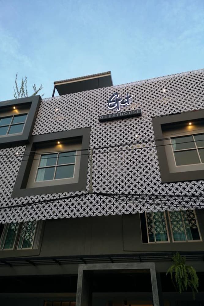 Фото Get GuestHouse 2