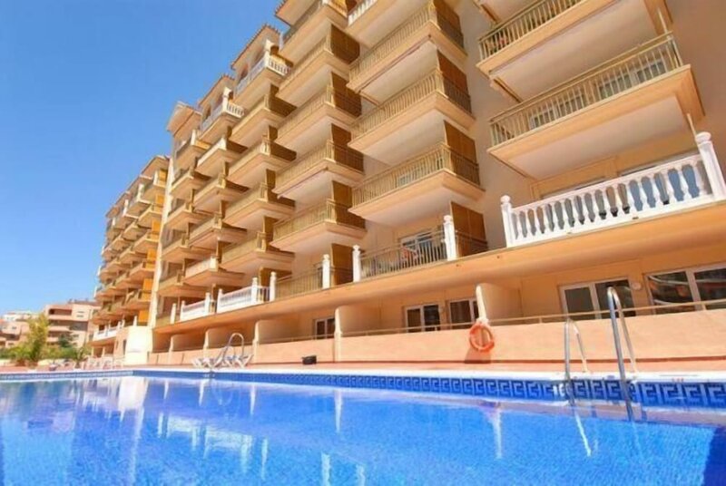 Гостиница Apartamentos Turísticos Yamasol в Фуэнхироле