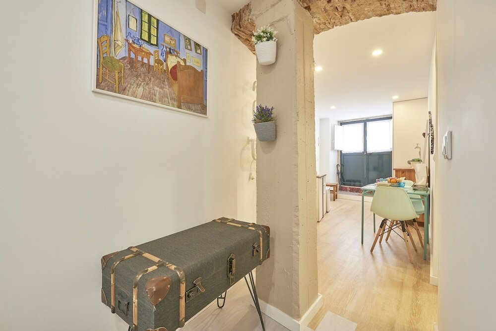 Фото Lisbon Inn Bica Suites