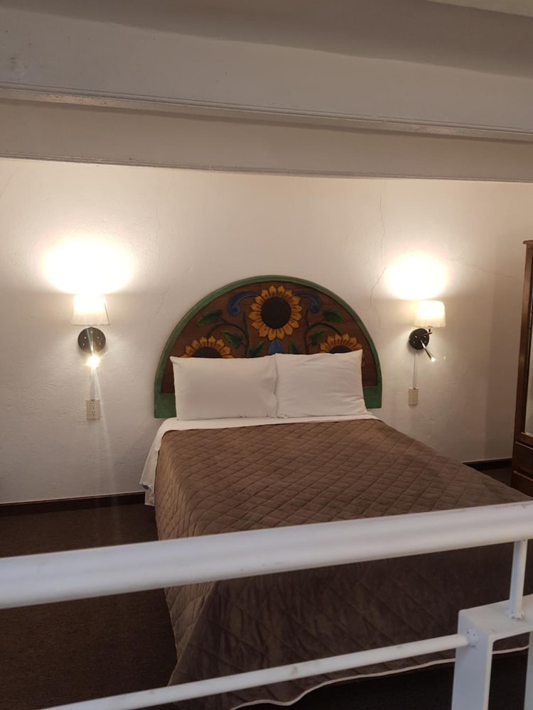 Фото Hotel Meson Matamoros