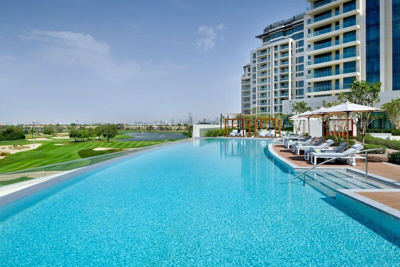 Гостиница Vida Emirates Hills в Дубае