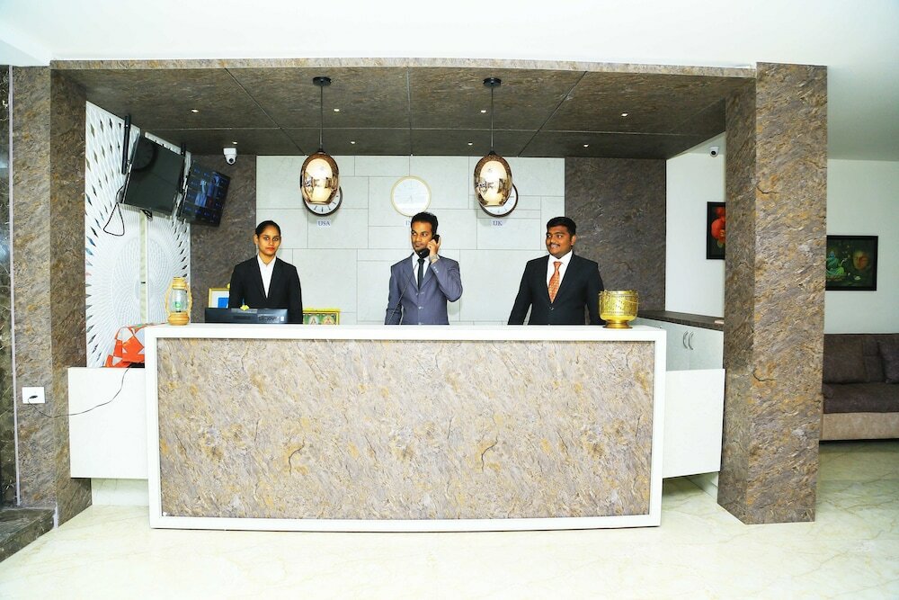 Фото Hotel Kek Grand Park