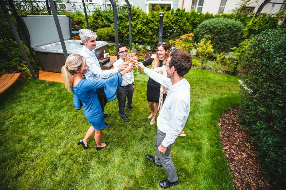 Фото Empirent Garden Suites