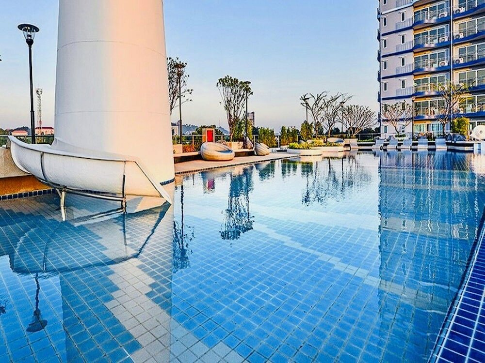 Фото Supalai Mare Pattaya Condo Sea View by Dome
