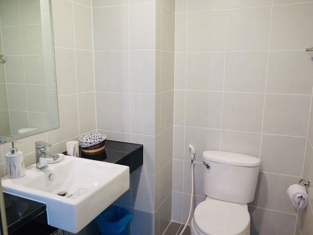 Фото Supalai Mare Pattaya Condo Sea View by Dome