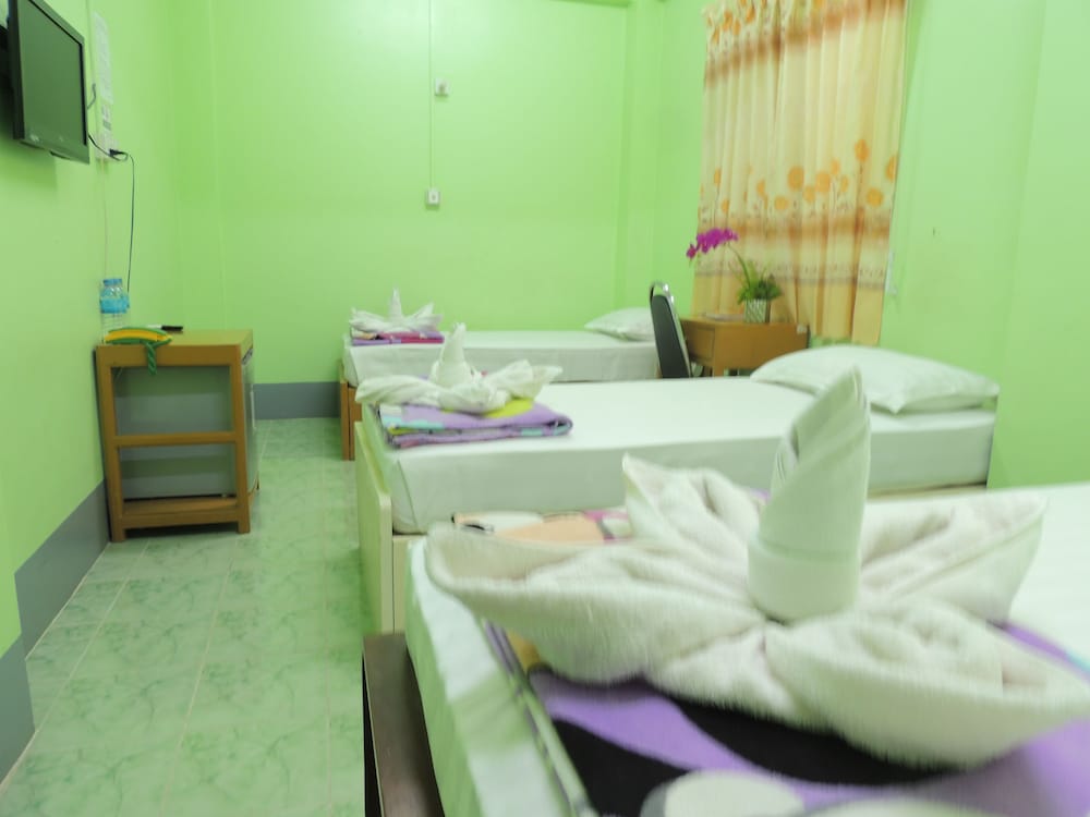 Фото Nay Chi Linn Hotel