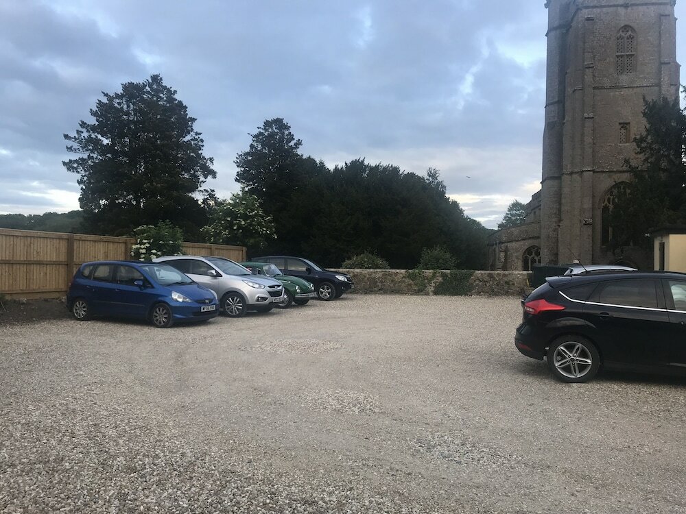 Фото The George Inn