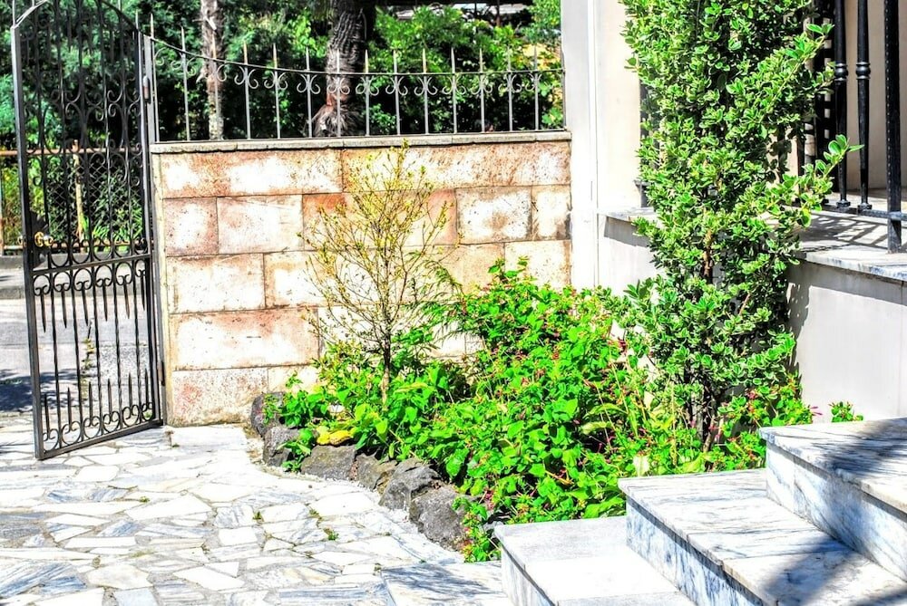 Фото Отель Амиго I