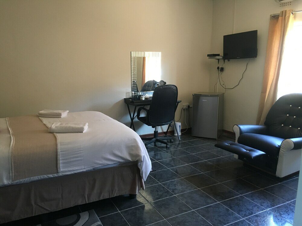 Фото Pleassure Suites