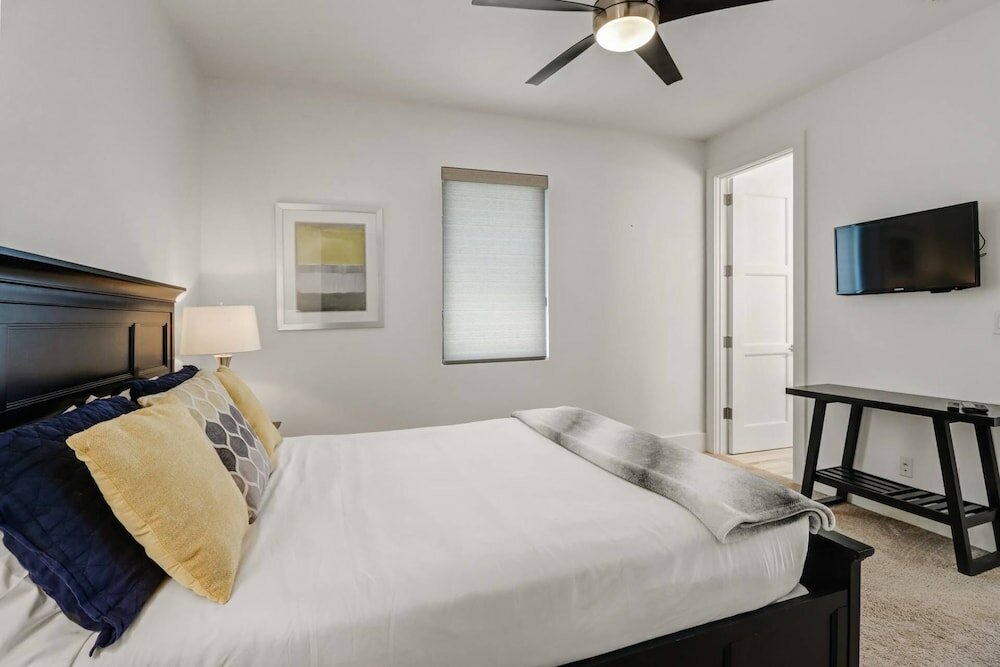 Фото 1625 Nw 32nd Ct