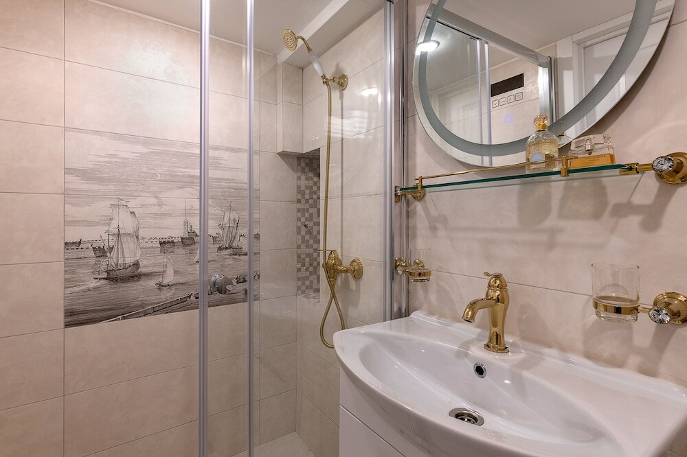 Фото ColorSpb Легенды Невского проспекта