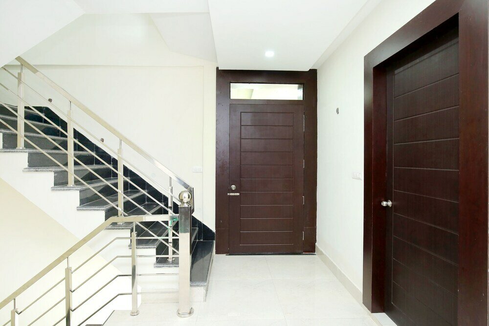 Фото Oyo 40417 Hotel Grand Taj