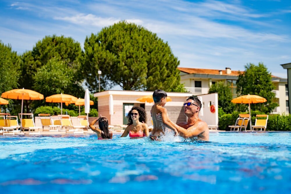 Фото Villaggio Lecci