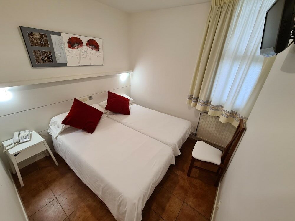 Фото Hotel Jacobeo