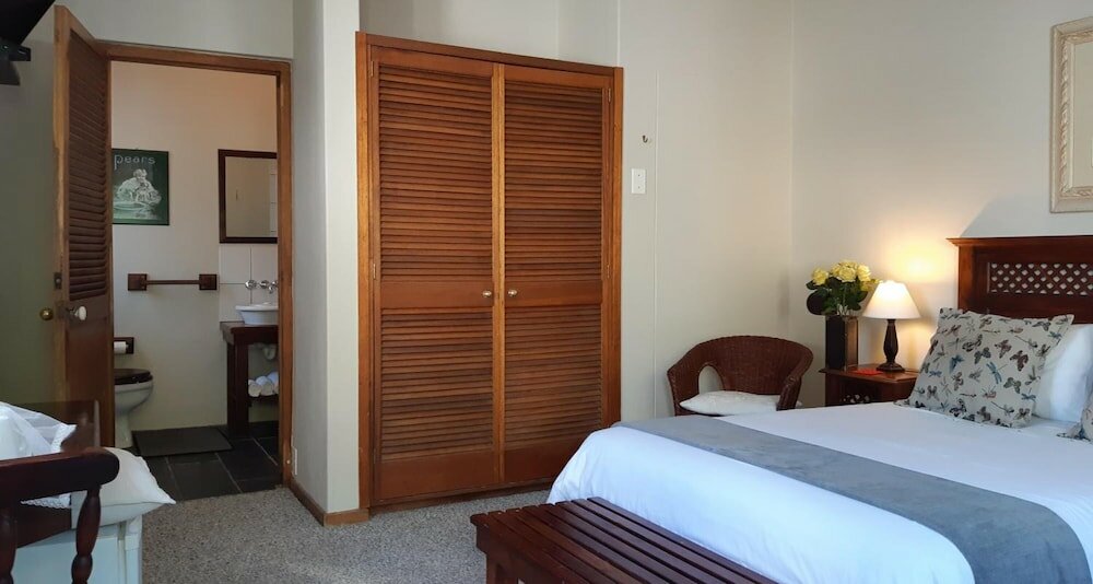 Фото Be My Guest Lodge