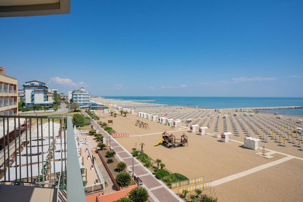 Фото Hotel Touring