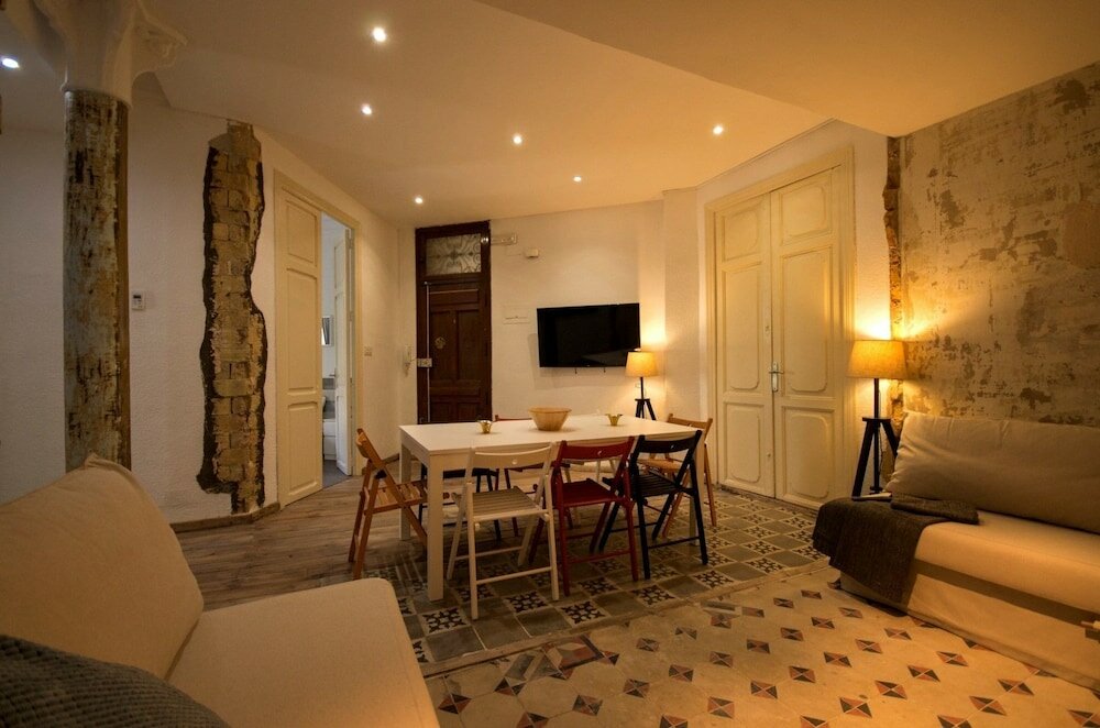 Фото Art Boutique Colon Apartments