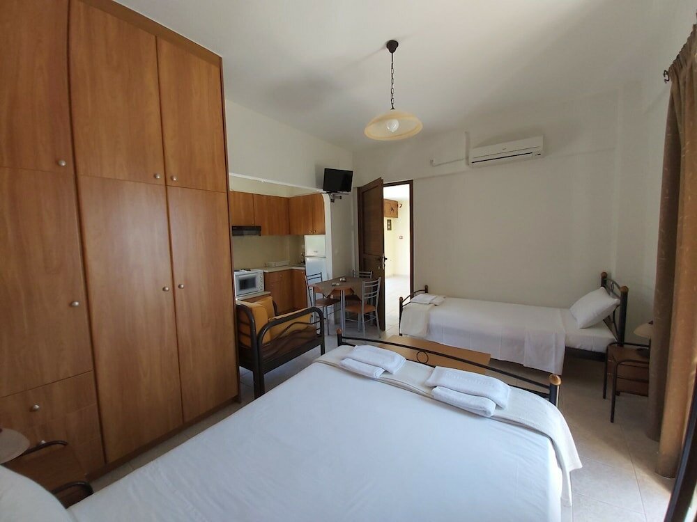 Фото Domaine Papakonstantis Apartments To Let