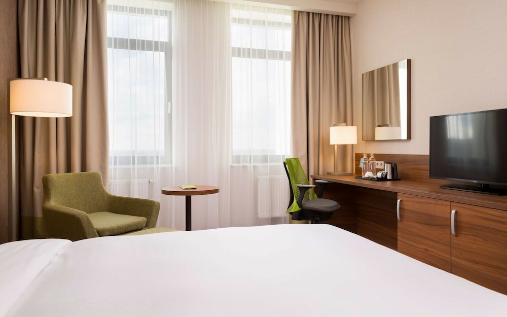Фото Hilton Garden Inn Orenburg