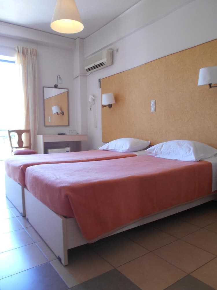 Фото Galaxy Hotel